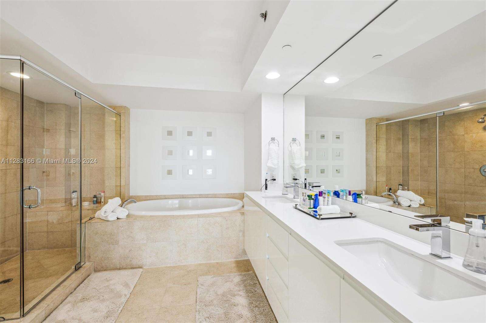 The Beach Club Two at 1830 Ocean Dr, Hallandale Beach, FL 33009 - For Rent photo 13