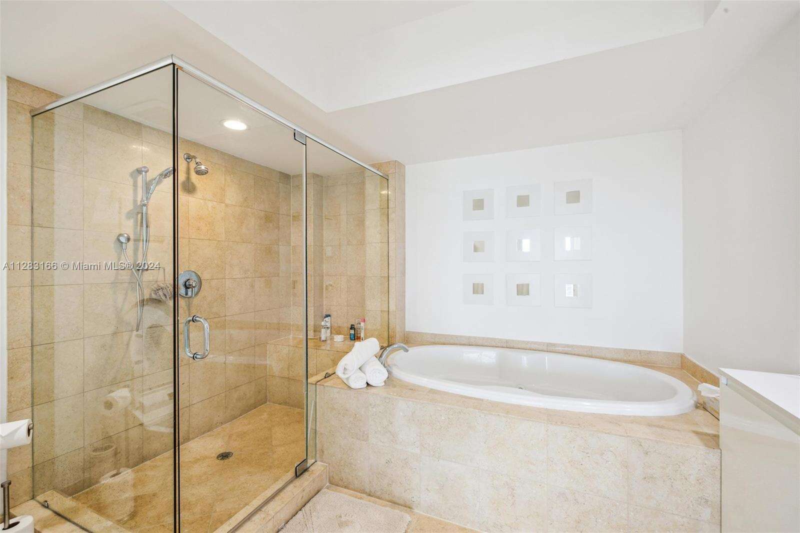 The Beach Club Two at 1830 Ocean Dr, Hallandale Beach, FL 33009 - For Rent photo 14