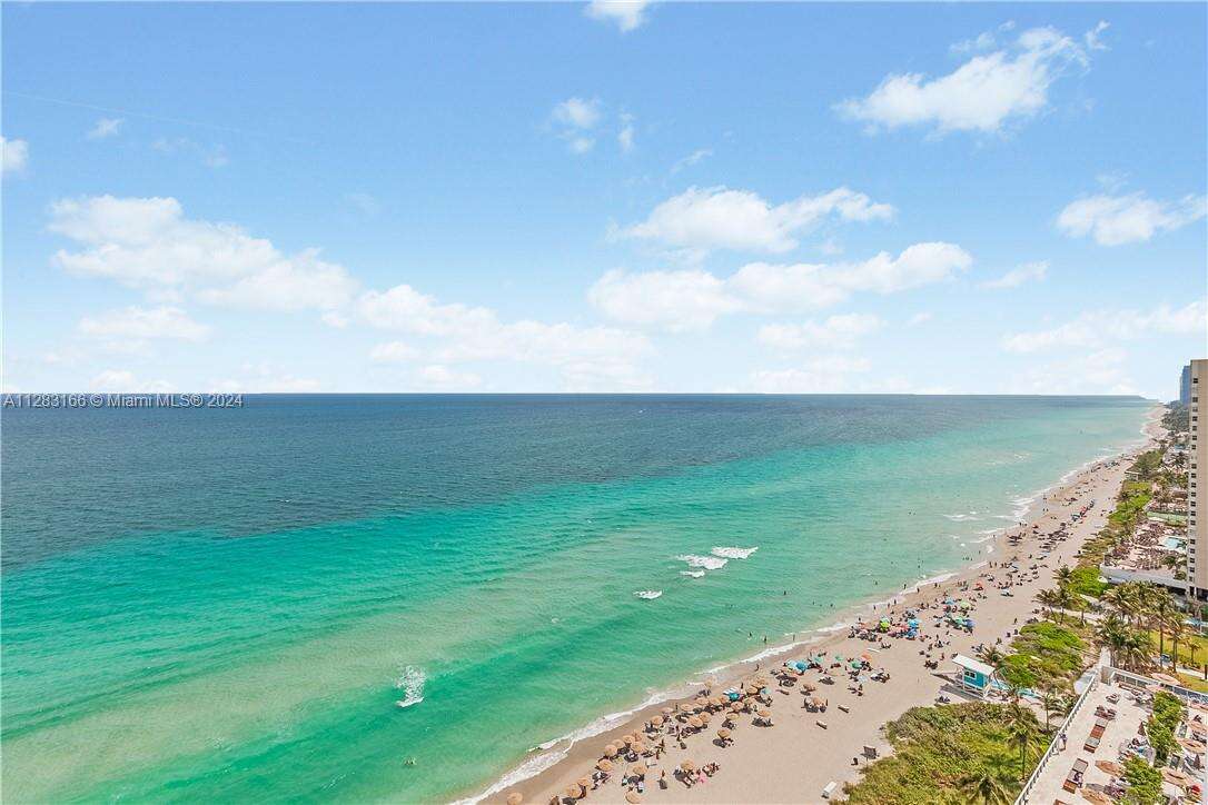 The Beach Club Two at 1830 Ocean Dr, Hallandale Beach, FL 33009 - For Rent photo 28
