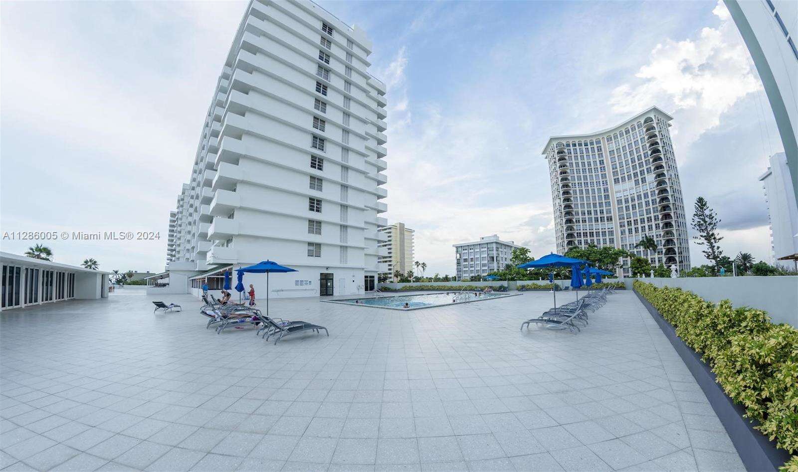 The Pavilion at 5601 Collins Ave, Miami Beach, FL 33140 - For Rent photo 47