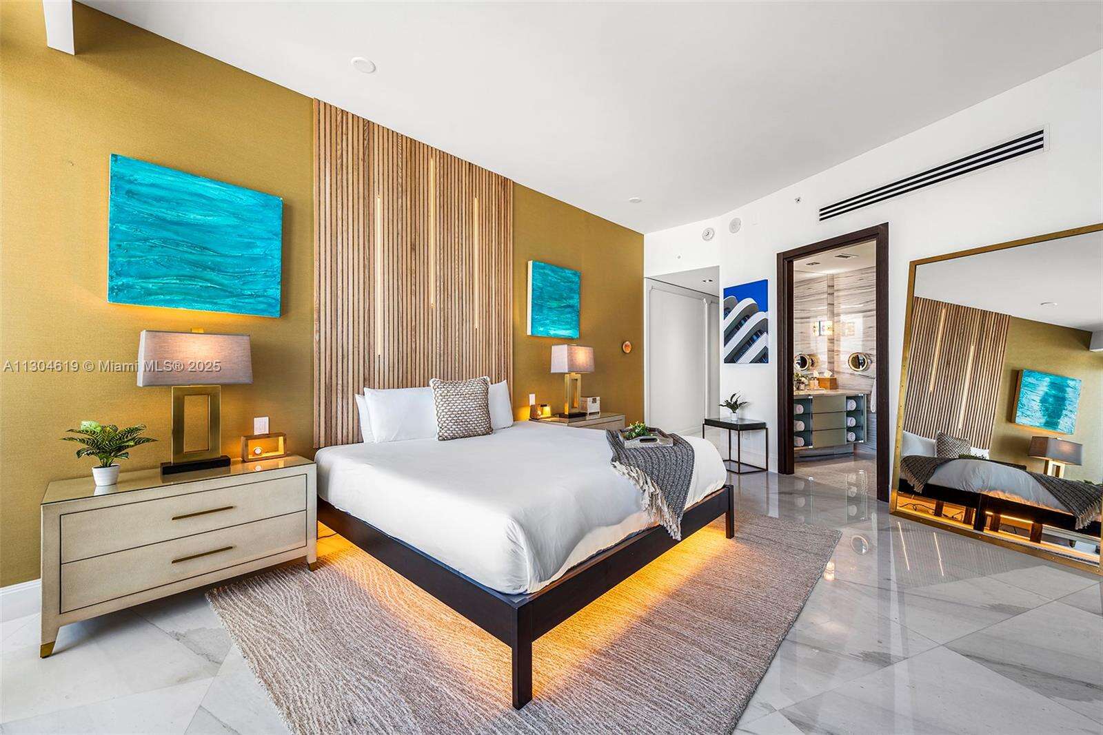 W South Beach at 2201 Collins Ave, Miami Beach, FL 33139 - For Rent photo 18