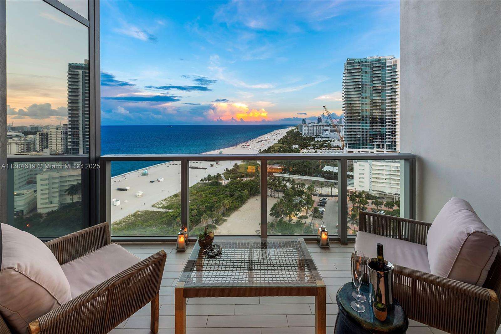 W South Beach at 2201 Collins Ave, Miami Beach, FL 33139 - For Rent photo 20