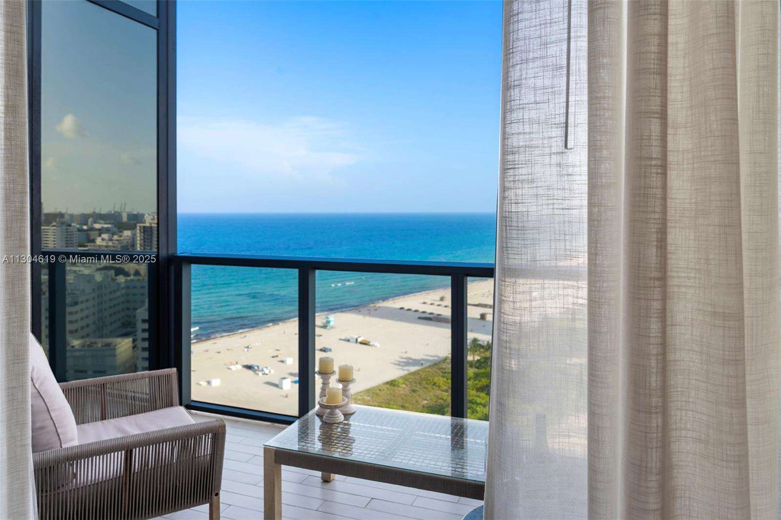 W South Beach at 2201 Collins Ave, Miami Beach, FL 33139 - For Rent photo 32