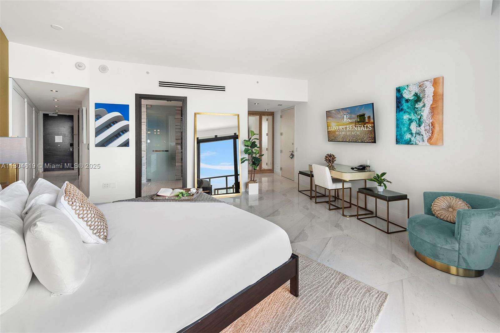 W South Beach at 2201 Collins Ave, Miami Beach, FL 33139 - For Rent photo 9