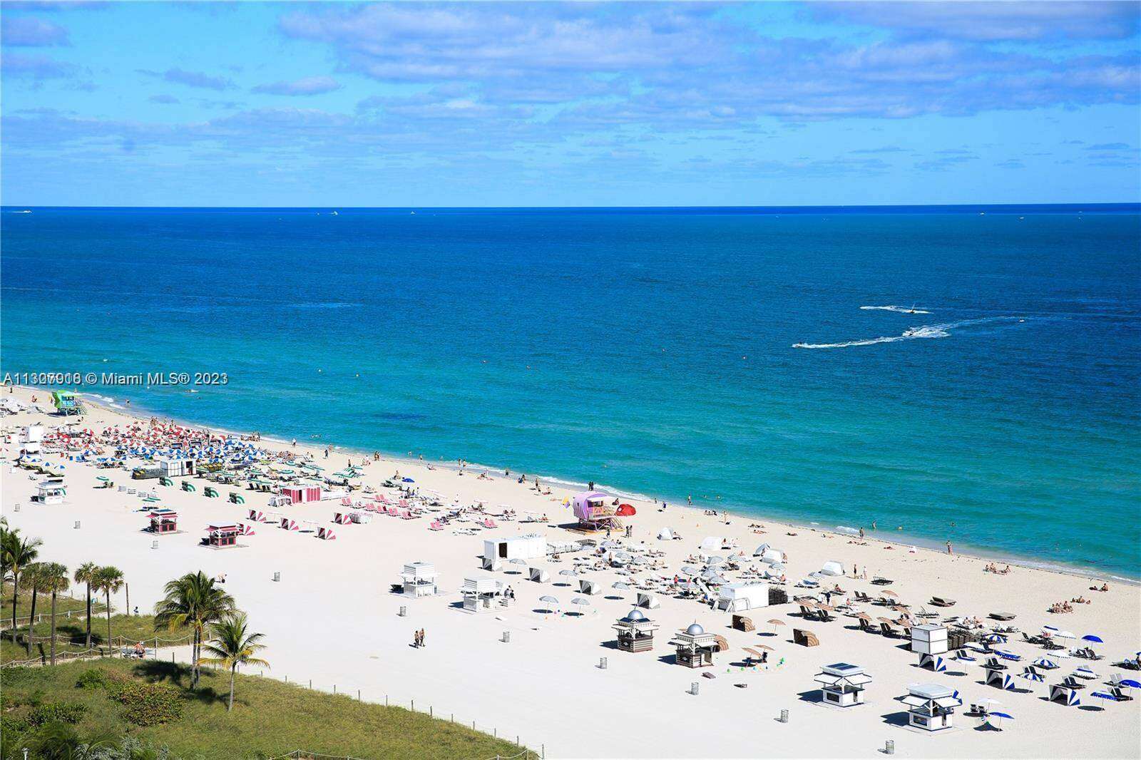Decoplage at 100 Lincoln Rd, Miami Beach, FL 33139 - For Rent photo 1