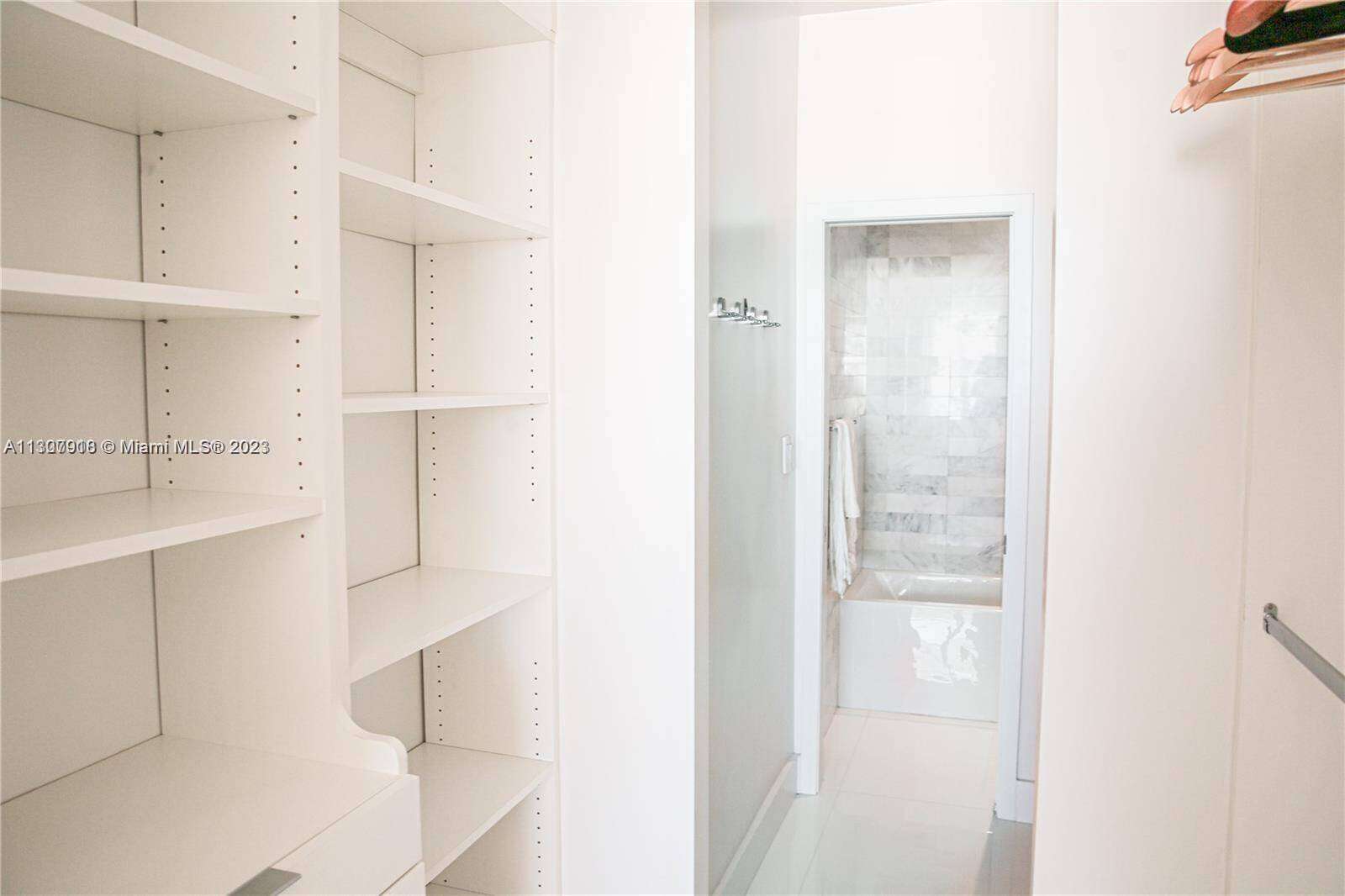 Decoplage at 100 Lincoln Rd, Miami Beach, FL 33139 - For Rent photo 7