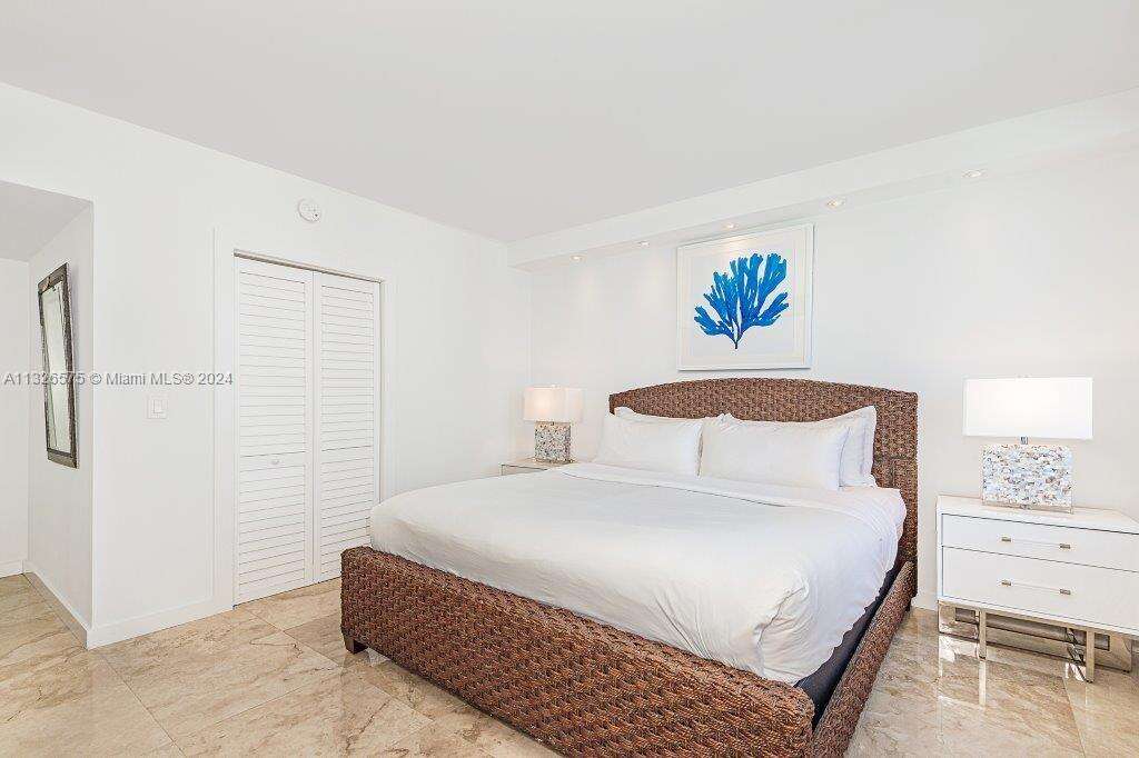 Roney Palace at 2301 Collins Ave, Miami Beach, FL 33139 - For Rent photo 12