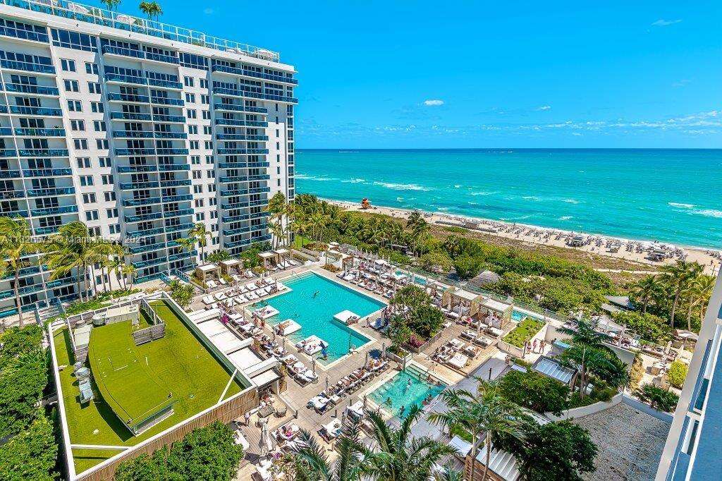 Roney Palace at 2301 Collins Ave, Miami Beach, FL 33139 - For Rent photo 4