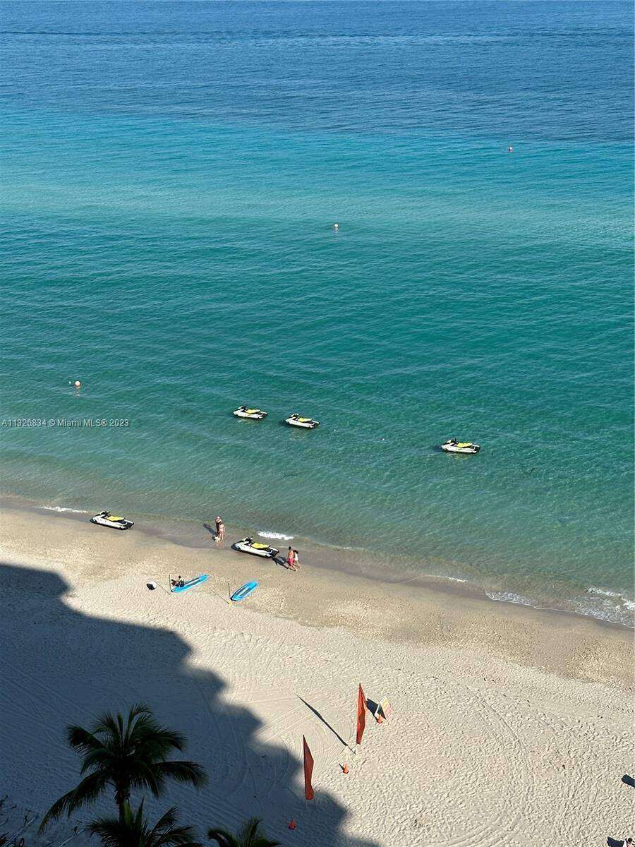 Sea Air Towers at 3725 Ocean Dr, Hollywood, FL 33019 - For Rent photo 22