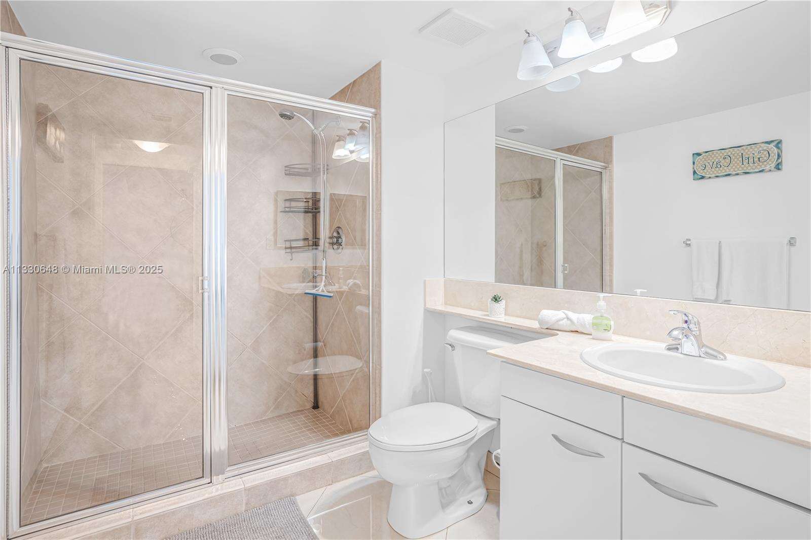 2080 Ocean Dr, Hallandale Beach, FL 33009 - For Rent photo 9