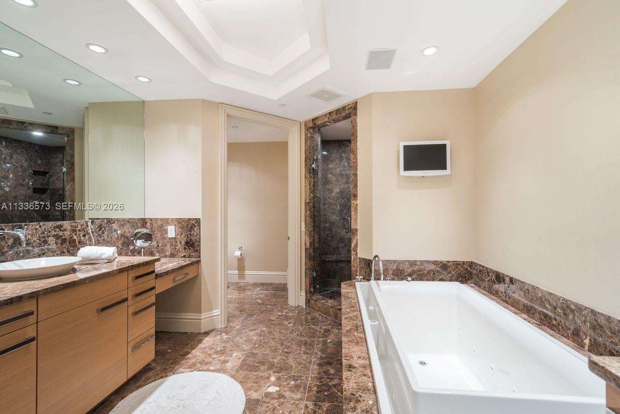 The Ritz Carlton Condos For Sale & Rent at 10295 Collins Ave, Bal Harbour, FL 33154 - For Rent photo 20