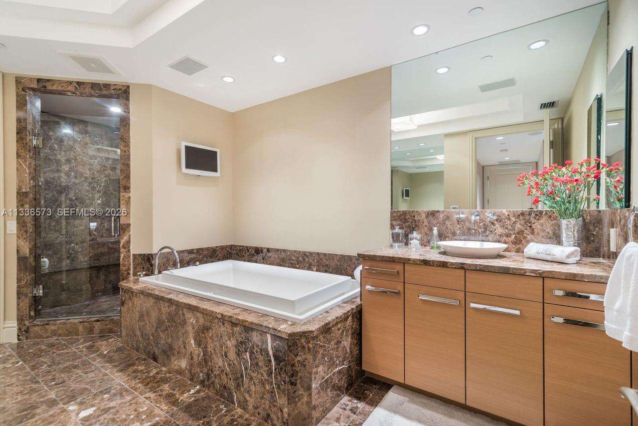 The Ritz Carlton Condos For Sale & Rent at 10295 Collins Ave, Bal Harbour, FL 33154 - For Rent photo 23