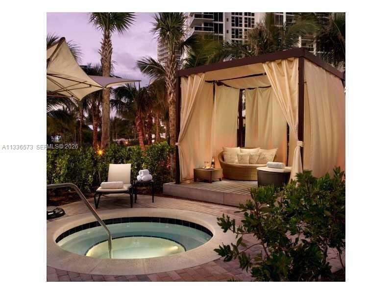 The Ritz Carlton Condos For Sale & Rent at 10295 Collins Ave, Bal Harbour, FL 33154 - For Rent photo 25