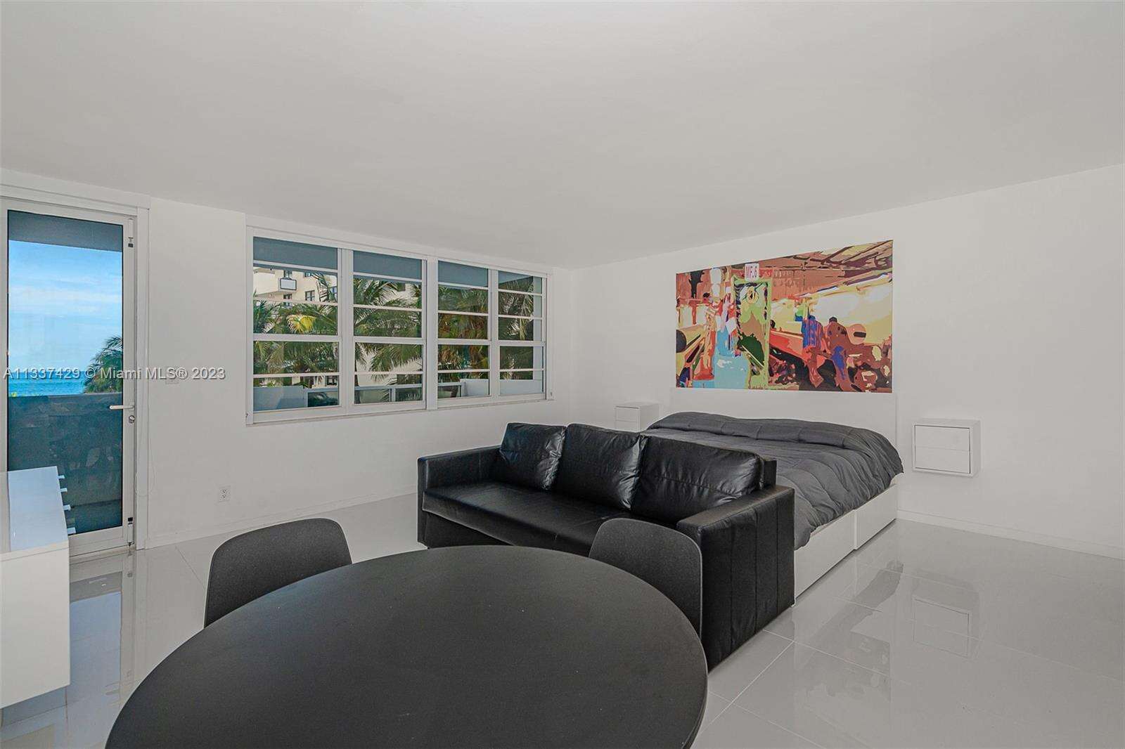 Decoplage at 100 Lincoln Rd, Miami Beach, FL 33139 - For Rent photo 2
