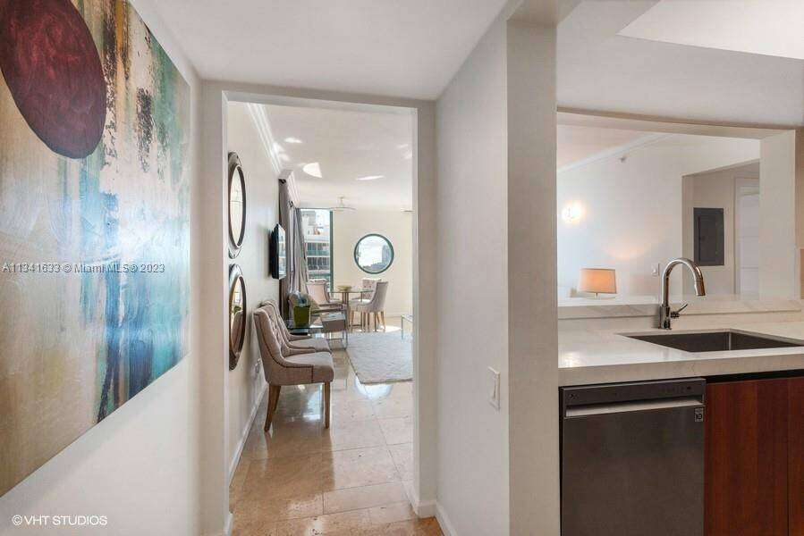 1500 Ocean Drive at Miami Beach, FL 33139 - For Rent photo 6