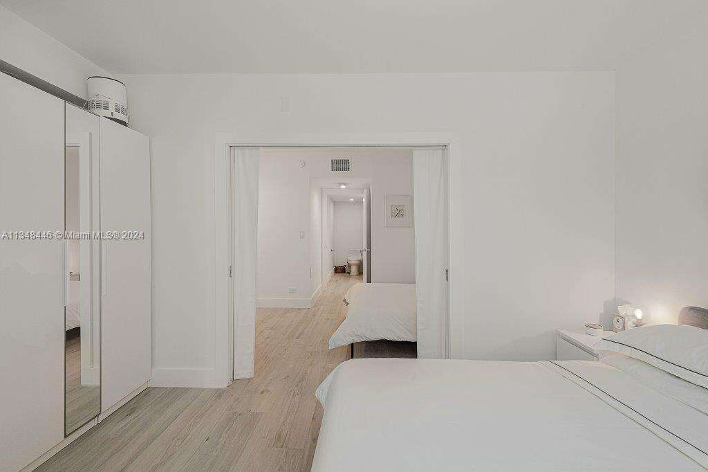 Roney Palace at 2301 Collins Ave, Miami Beach, FL 33139 - For Rent photo 11