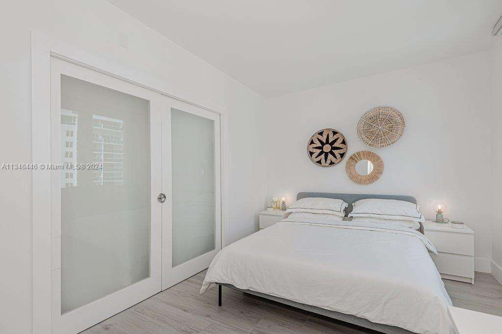Roney Palace at 2301 Collins Ave, Miami Beach, FL 33139 - For Rent photo 15