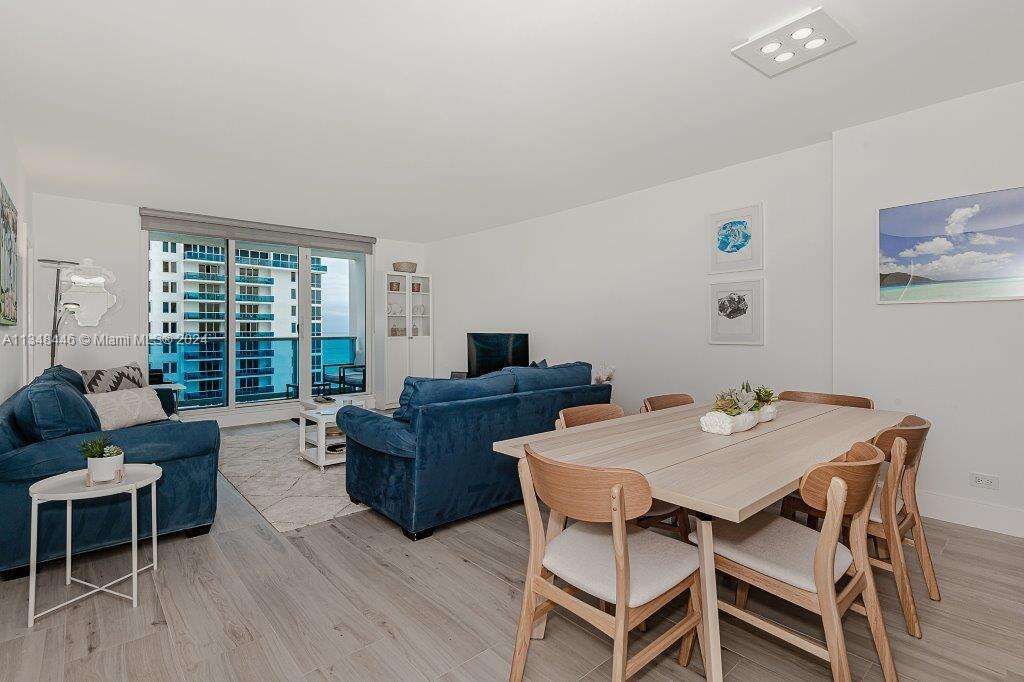 Roney Palace at 2301 Collins Ave, Miami Beach, FL 33139 - For Rent photo 5
