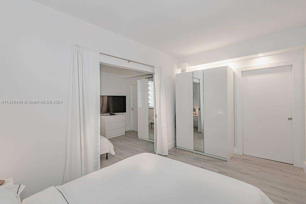 Roney Palace at 2301 Collins Ave, Miami Beach, FL 33139 - For Rent photo 8