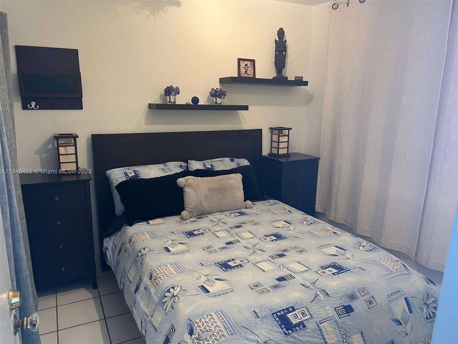 Decoplage at 100 Lincoln Rd, Miami Beach, FL 33139 - For Rent photo 18