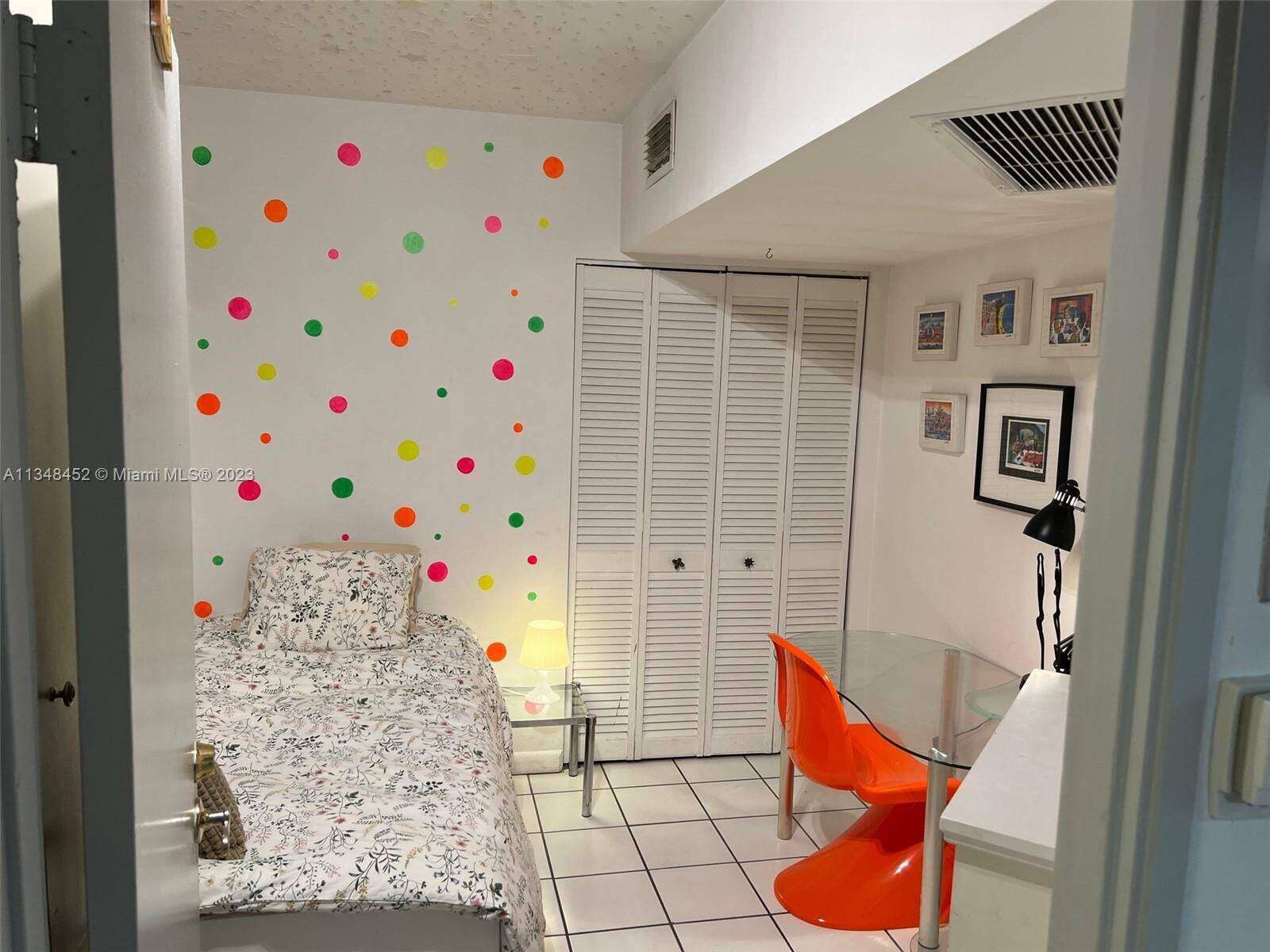 Decoplage at 100 Lincoln Rd, Miami Beach, FL 33139 - For Rent photo 29
