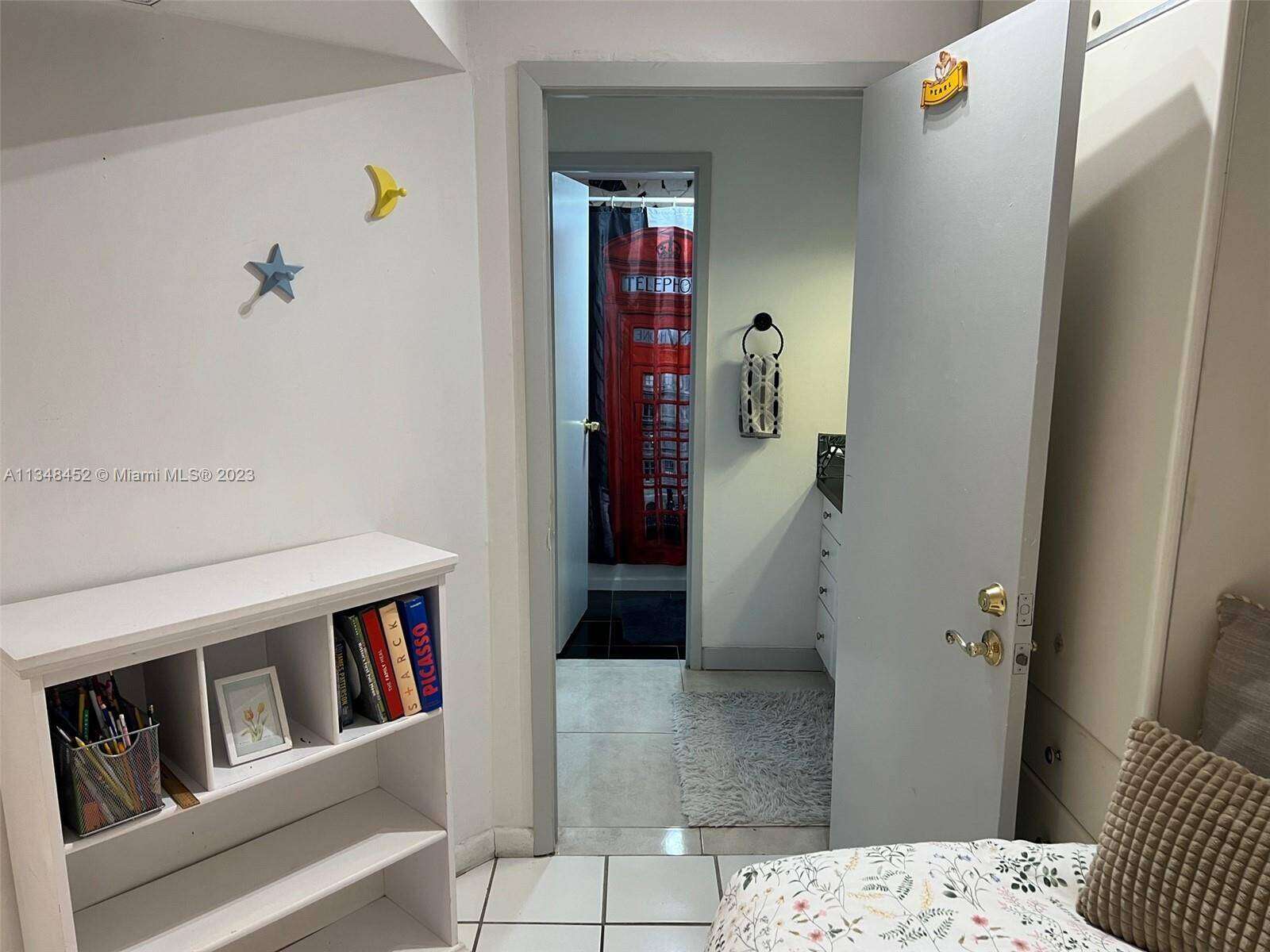 Decoplage at 100 Lincoln Rd, Miami Beach, FL 33139 - For Rent photo 32