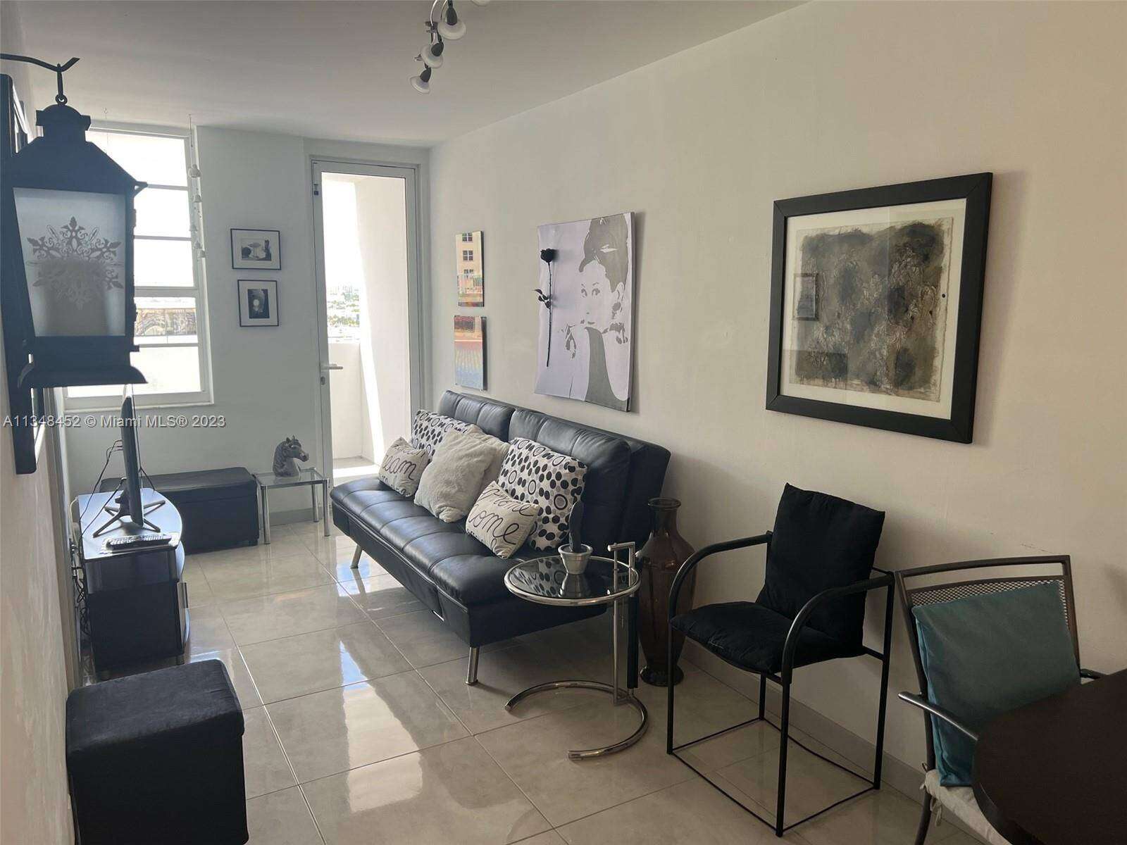 Decoplage at 100 Lincoln Rd, Miami Beach, FL 33139 - For Rent photo 8
