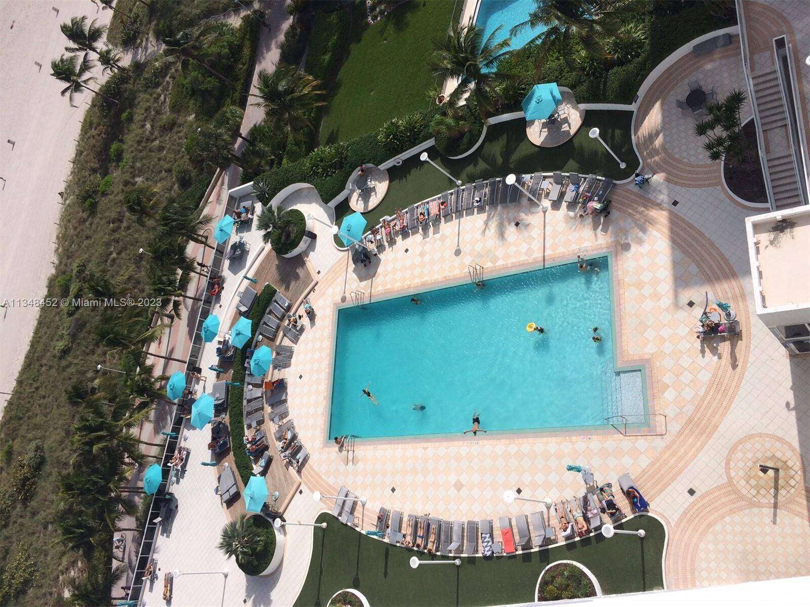Decoplage at 100 Lincoln Rd, Miami Beach, FL 33139 - For Rent photo 74