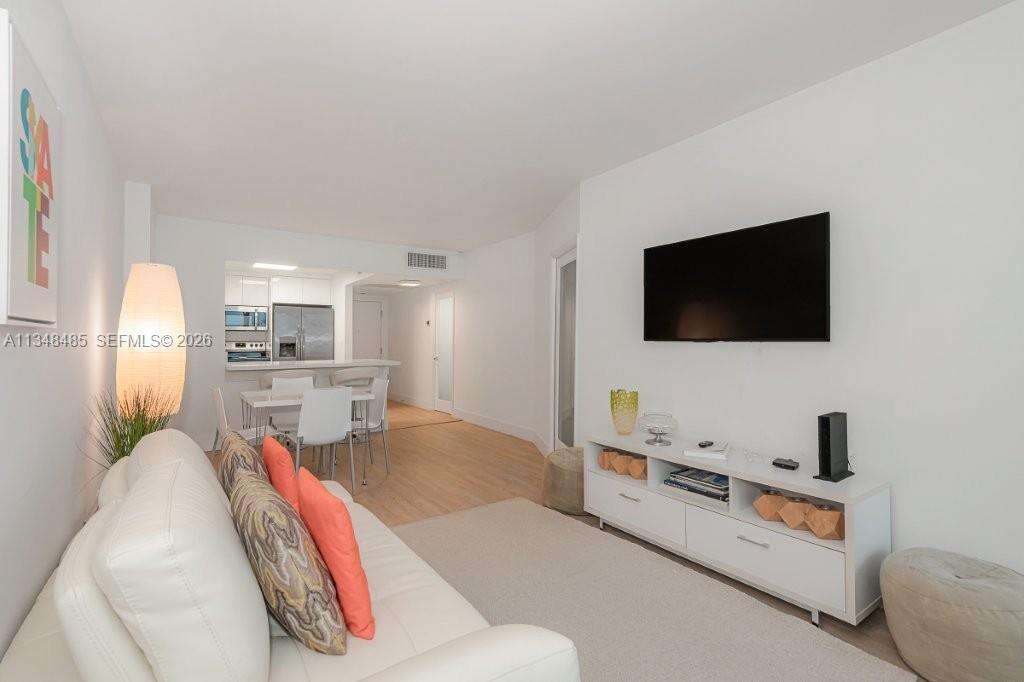 Roney Palace at 2301 Collins Ave, Miami Beach, FL 33139 - For Rent photo 1