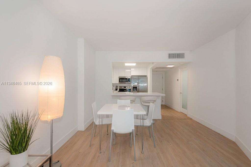 Roney Palace at 2301 Collins Ave, Miami Beach, FL 33139 - For Rent photo 17
