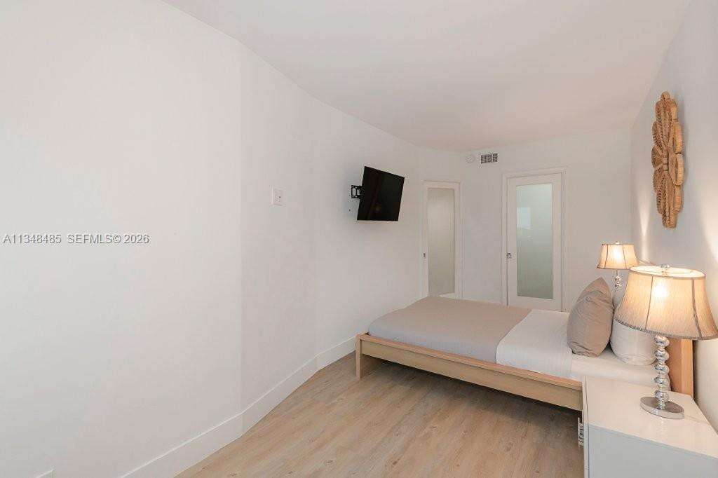 Roney Palace at 2301 Collins Ave, Miami Beach, FL 33139 - For Rent photo 19