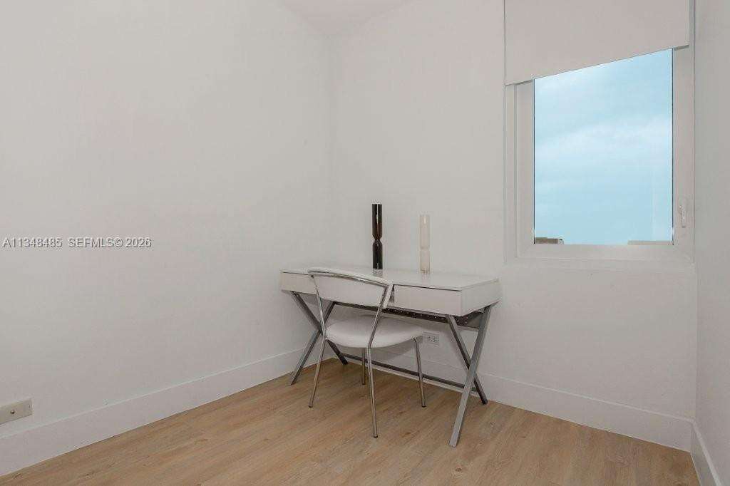 Roney Palace at 2301 Collins Ave, Miami Beach, FL 33139 - For Rent photo 20
