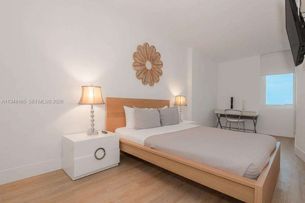 Roney Palace at 2301 Collins Ave, Miami Beach, FL 33139 - For Rent photo 3