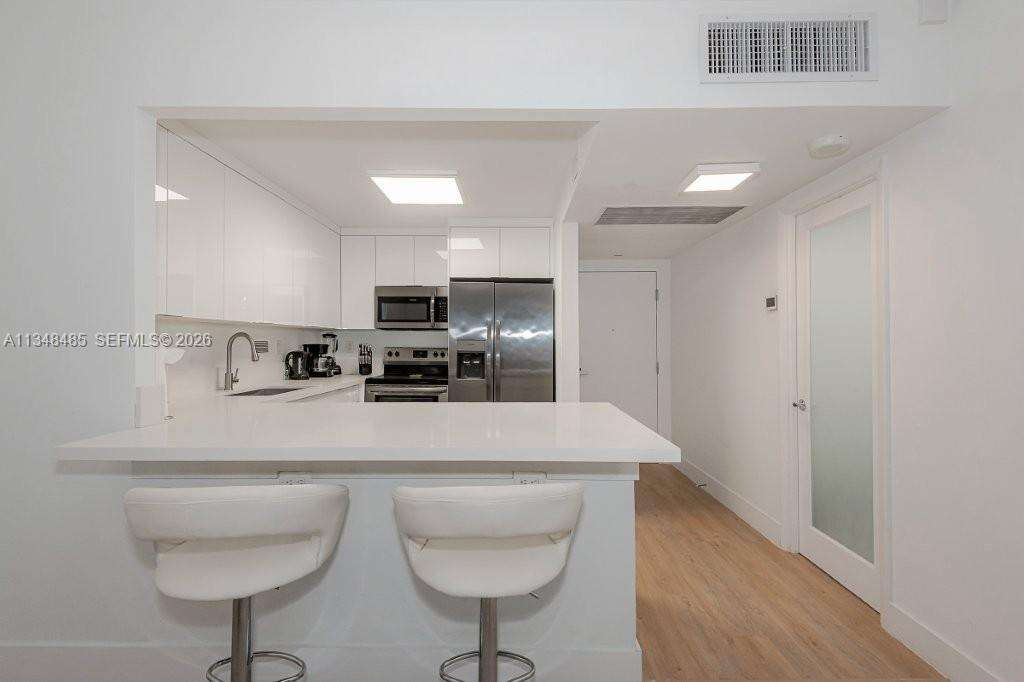Roney Palace at 2301 Collins Ave, Miami Beach, FL 33139 - For Rent photo 23