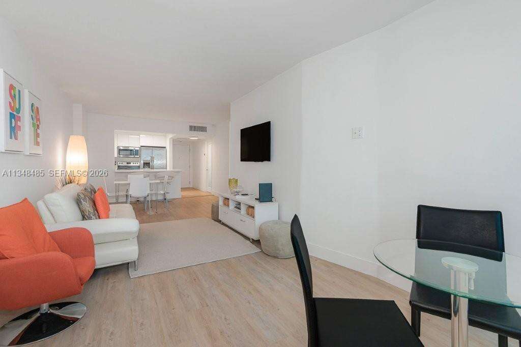 Roney Palace at 2301 Collins Ave, Miami Beach, FL 33139 - For Rent photo 28