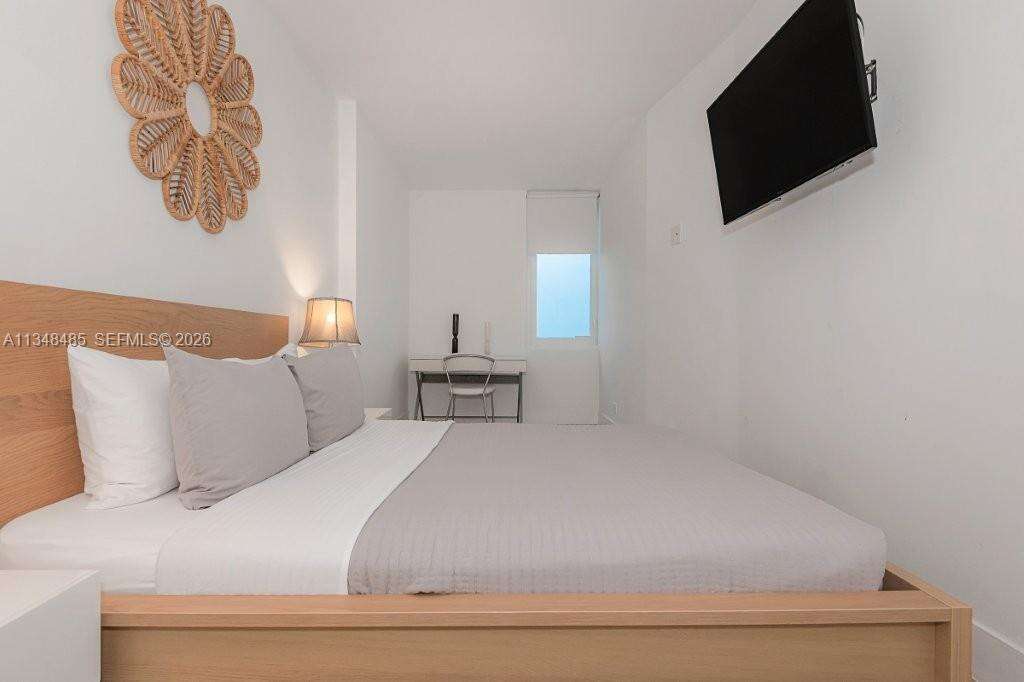 Roney Palace at 2301 Collins Ave, Miami Beach, FL 33139 - For Rent photo 7