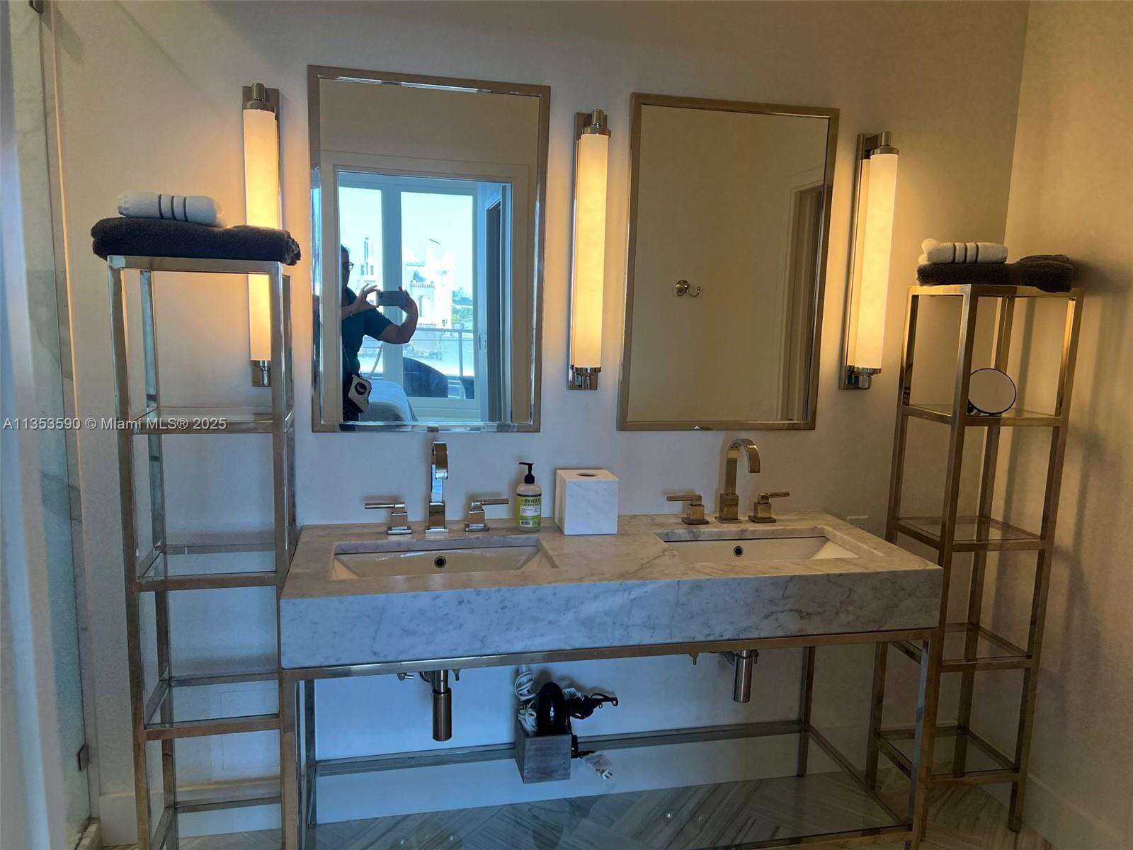 Decoplage at 100 Lincoln Rd, Miami Beach, FL 33139 - For Rent photo 31