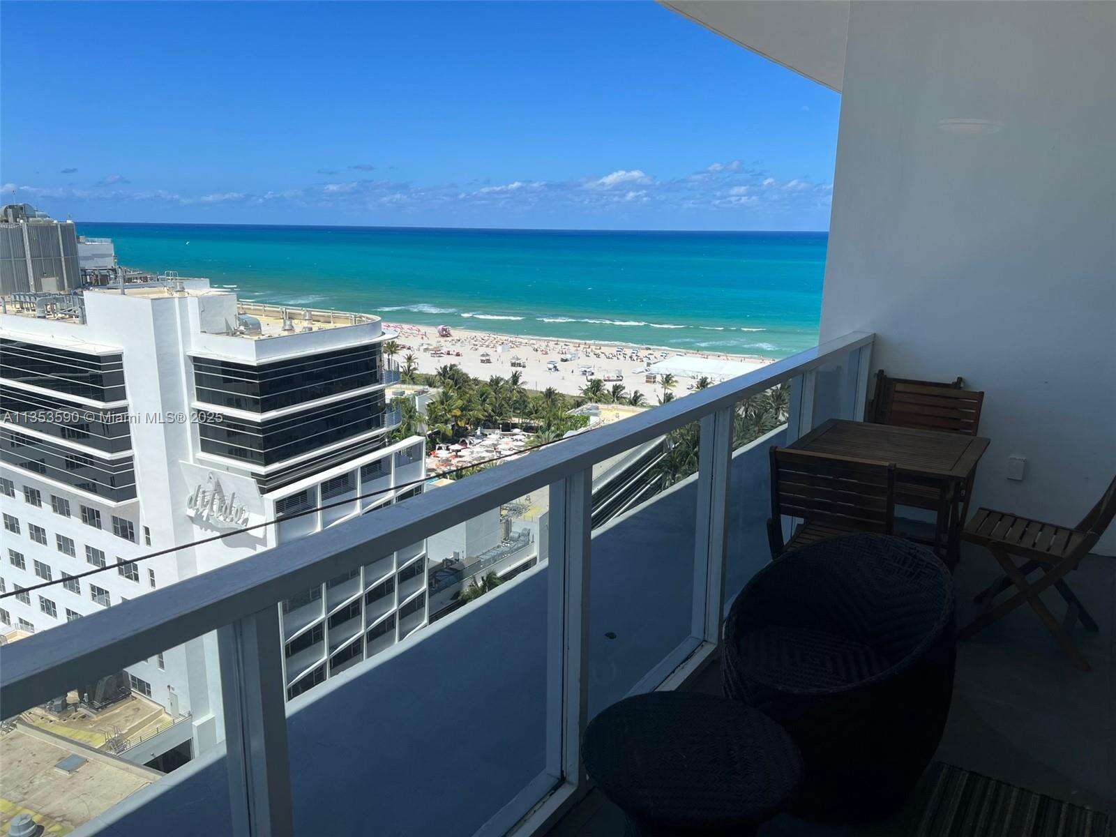 Decoplage at 100 Lincoln Rd, Miami Beach, FL 33139 - For Rent photo 5