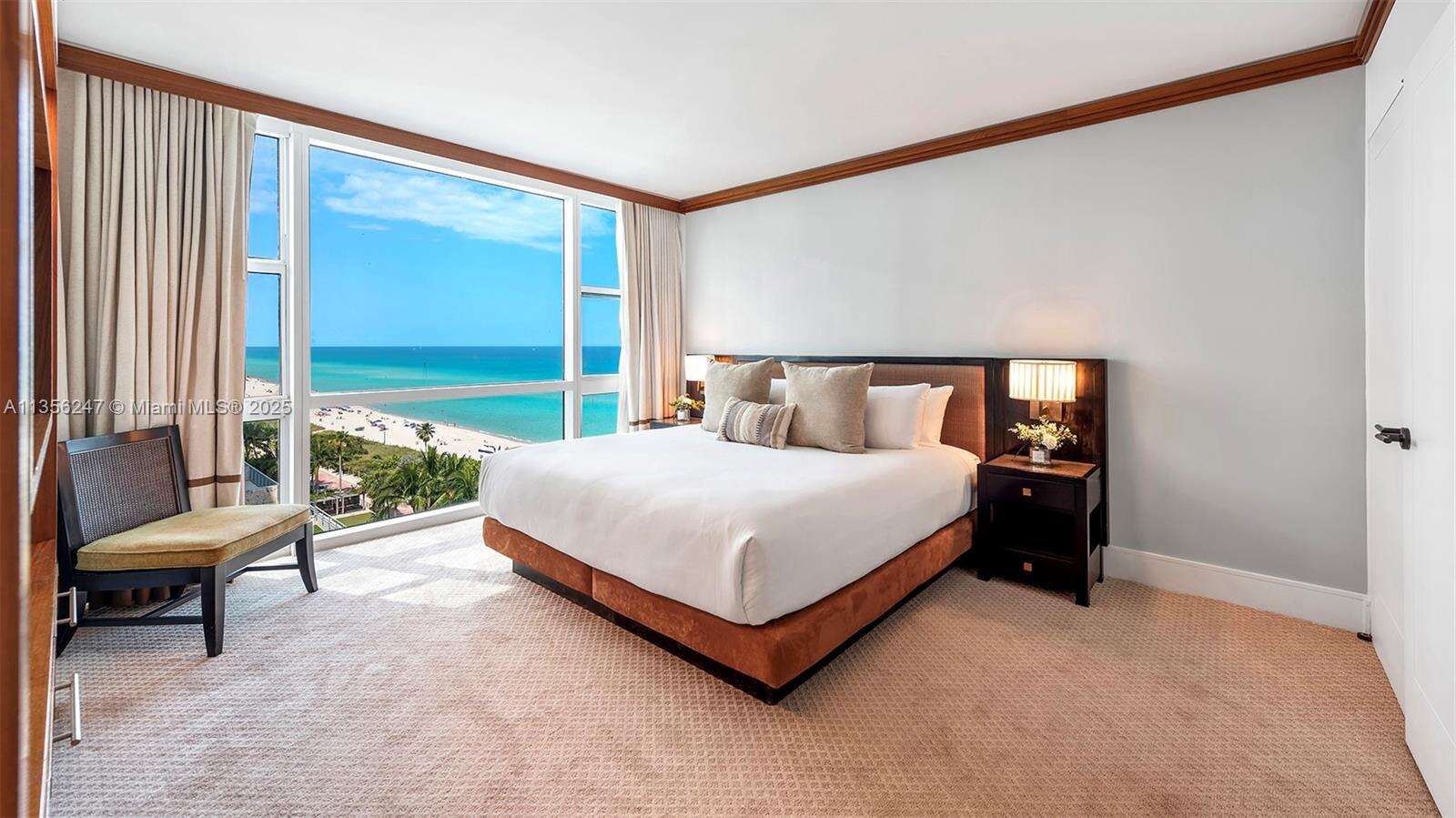 Central Carillon at Miami Beach, FL 33141 - For Rent photo 1