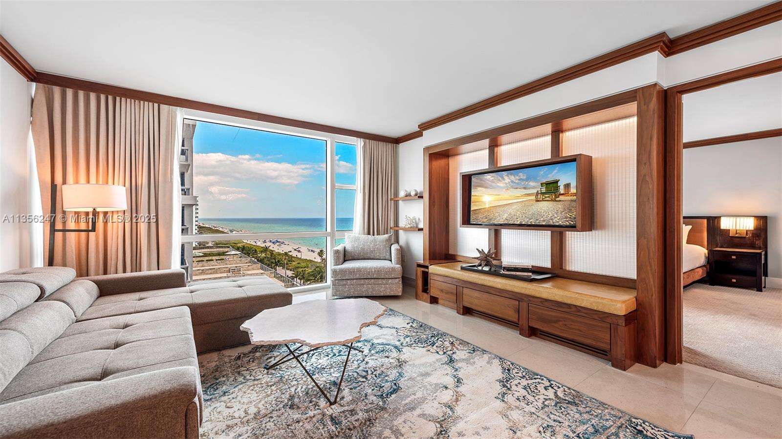 Central Carillon at Miami Beach, FL 33141 - For Rent photo 10