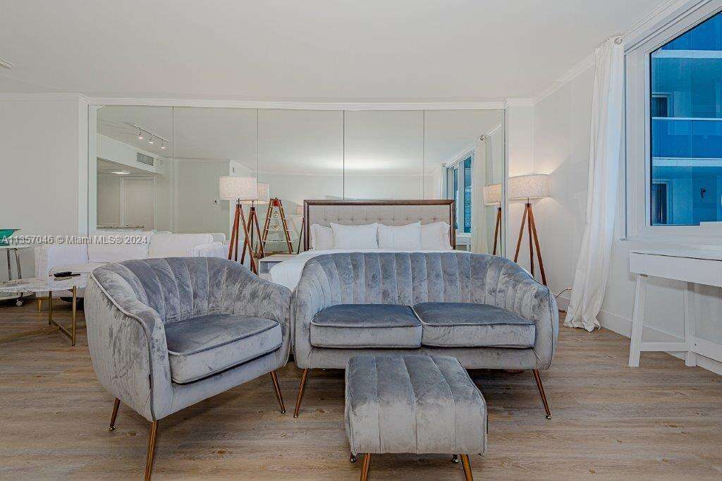 Roney Palace at 2301 Collins Ave, Miami Beach, FL 33139 - For Rent photo 7