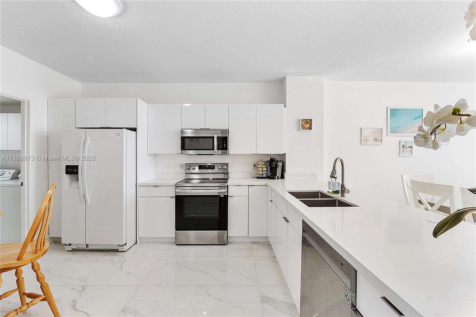 Golden Bay Club at 17050 Bay Rd, Sunny Isles Beach, FL 33160 - For Rent photo 12