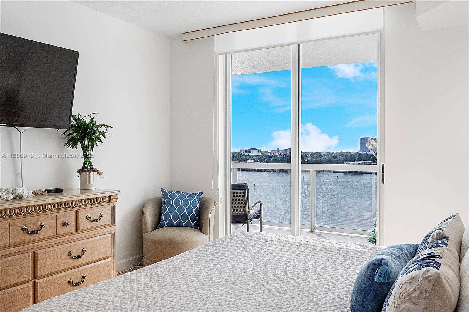 Golden Bay Club at 17050 Bay Rd, Sunny Isles Beach, FL 33160 - For Rent photo 16