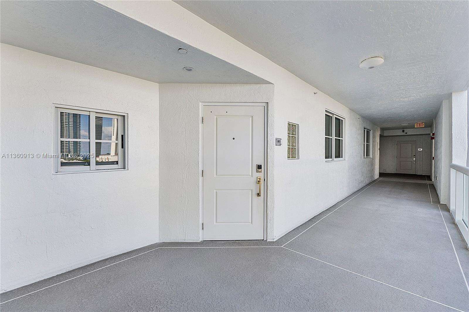 Golden Bay Club at 17050 Bay Rd, Sunny Isles Beach, FL 33160 - For Rent photo 36