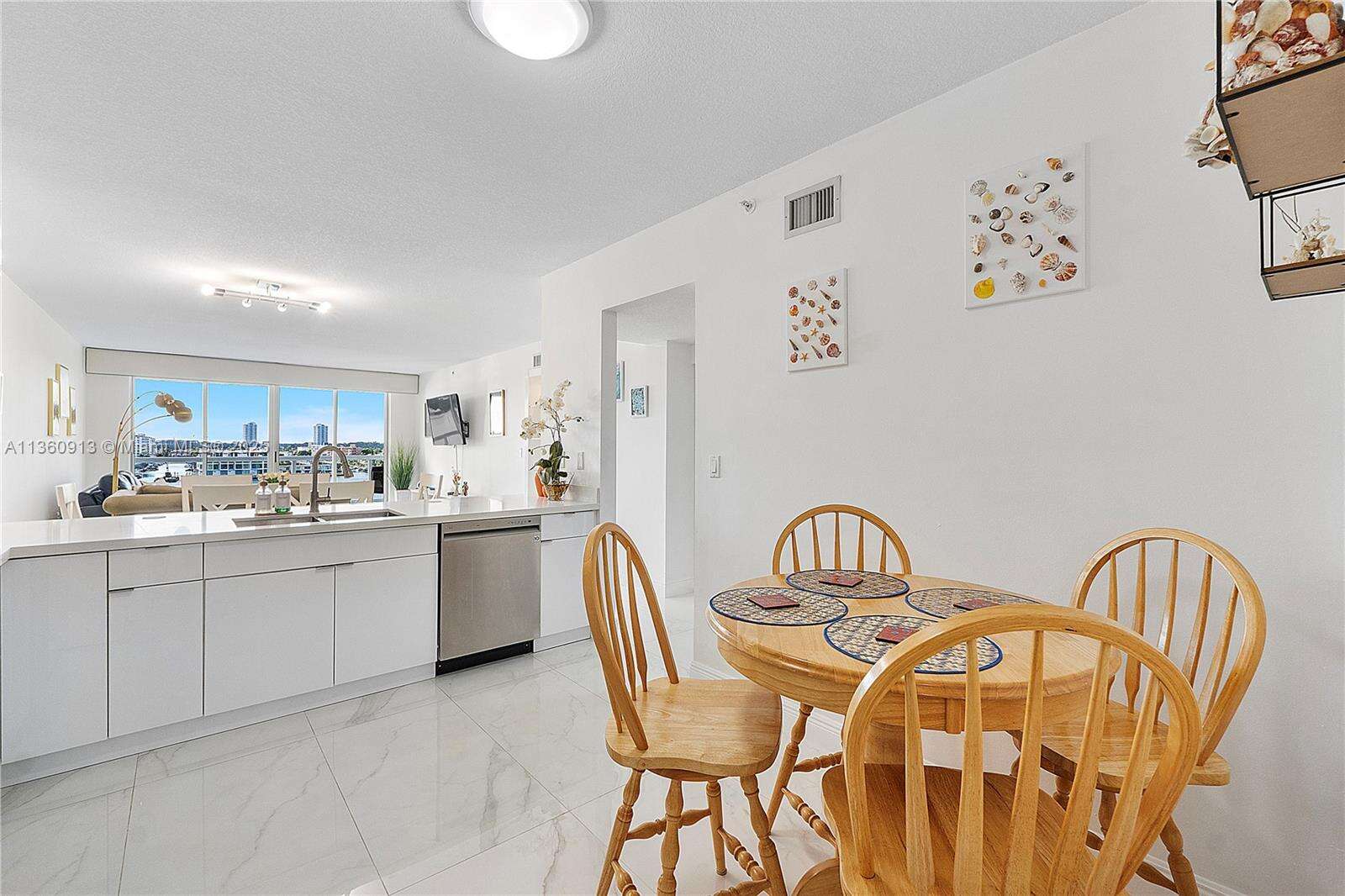 Golden Bay Club at 17050 Bay Rd, Sunny Isles Beach, FL 33160 - For Rent photo 8