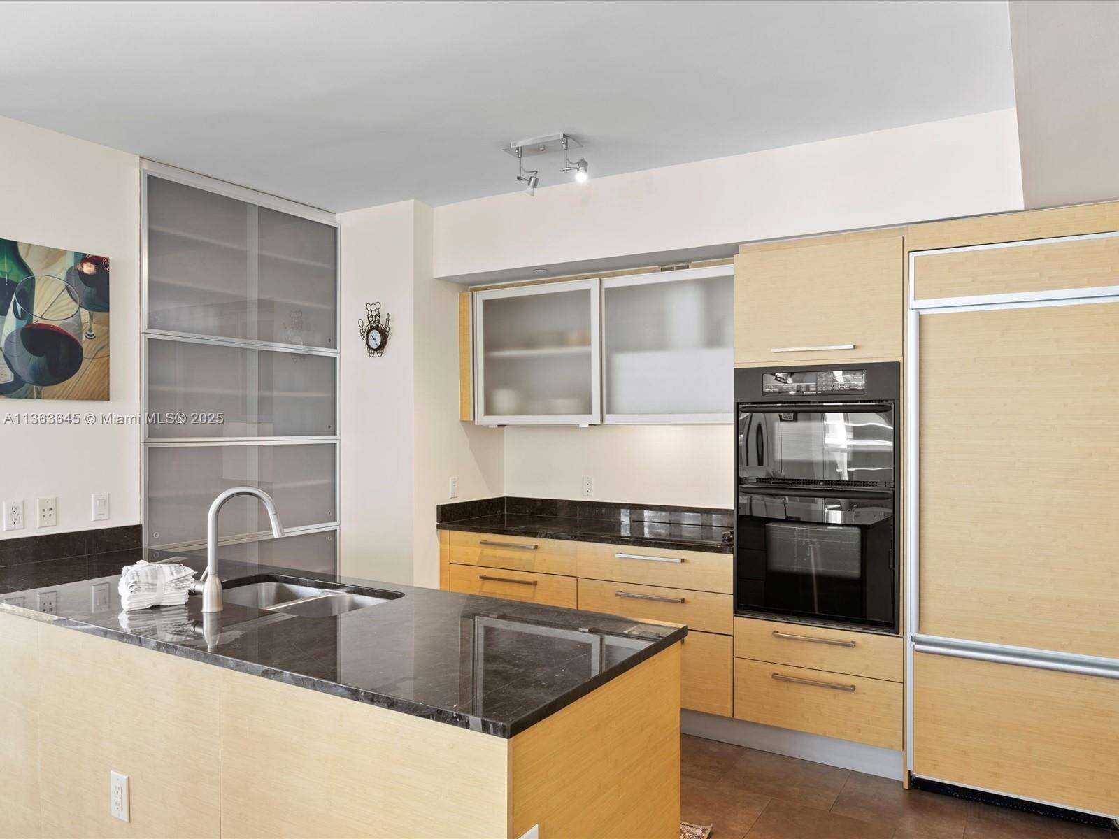 The Beach Club Two at 1830 Ocean Dr, Hallandale Beach, FL 33009 - For Rent photo 14