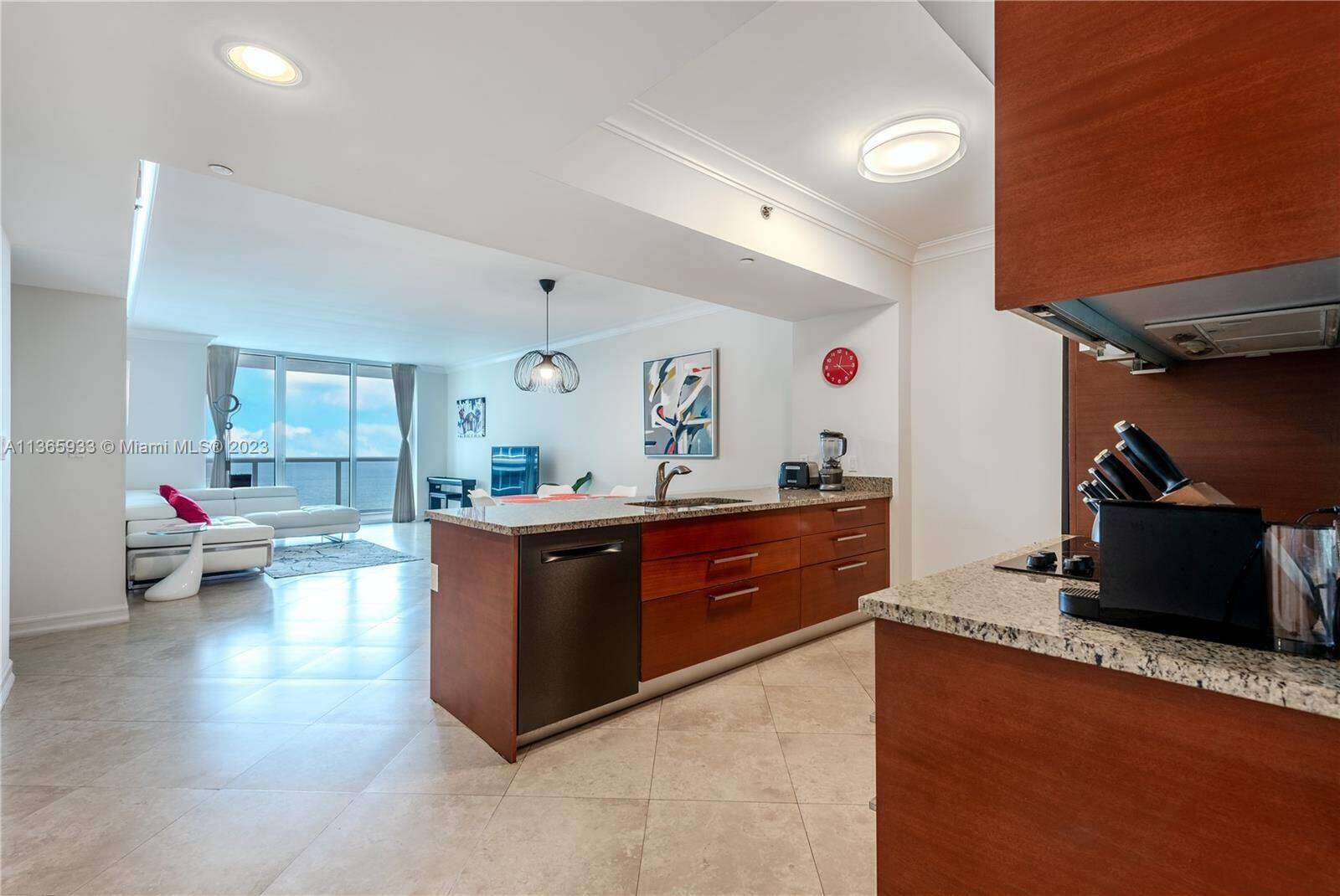 The Beach Club Two at 1830 Ocean Dr, Hallandale Beach, FL 33009 - For Rent photo 12