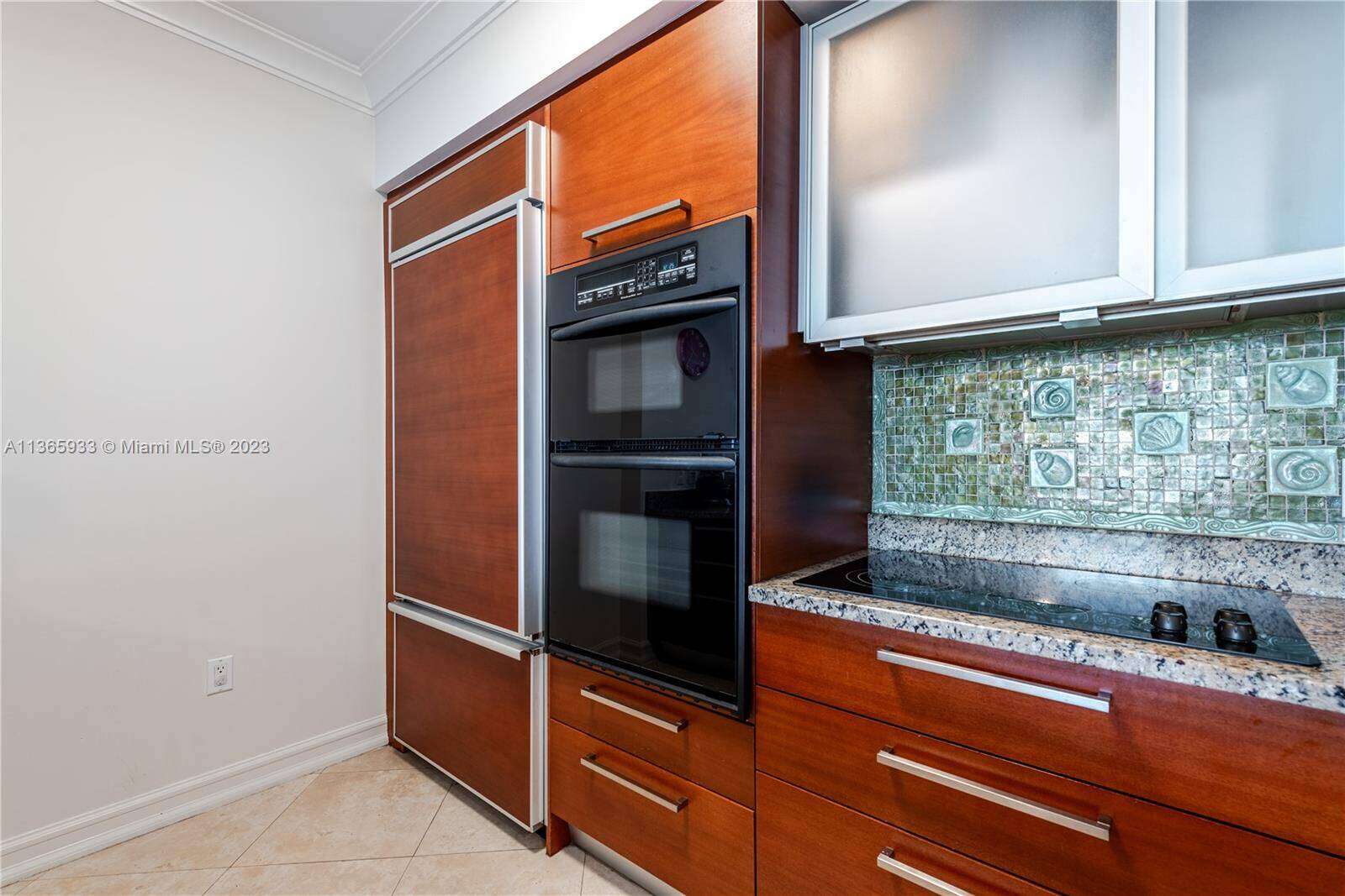 The Beach Club Two at 1830 Ocean Dr, Hallandale Beach, FL 33009 - For Rent photo 14