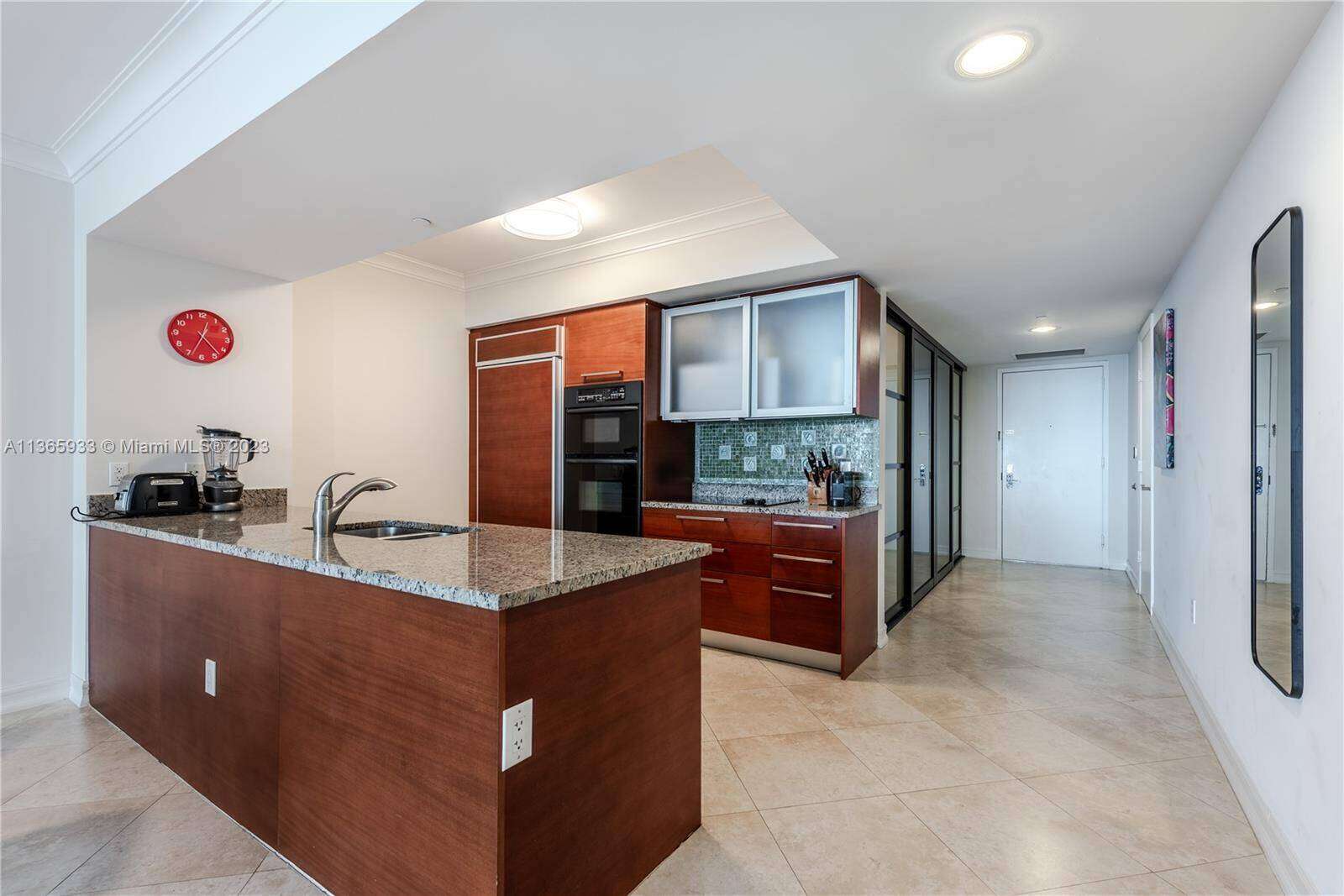 The Beach Club Two at 1830 Ocean Dr, Hallandale Beach, FL 33009 - For Rent photo 16