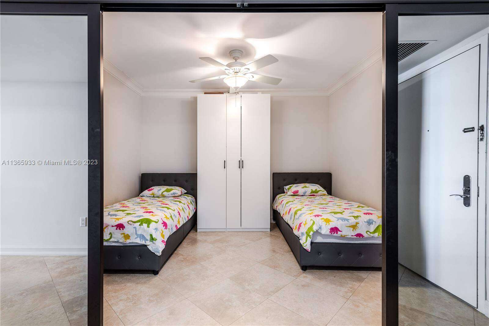 The Beach Club Two at 1830 Ocean Dr, Hallandale Beach, FL 33009 - For Rent photo 21